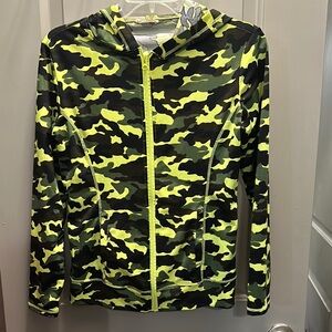 Lida Collection Size S/M Zip Front Lightweight Camo Jacket Pre-owned